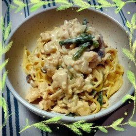 鶏ひき肉とアスパラの和風クリームパスタ