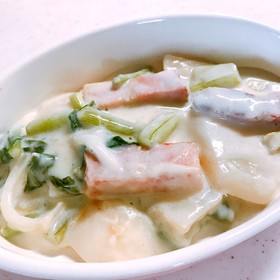 カブとベーコンのクリーム煮☆
