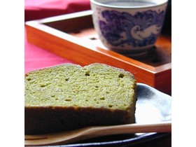 抹茶のパウンドケーキ