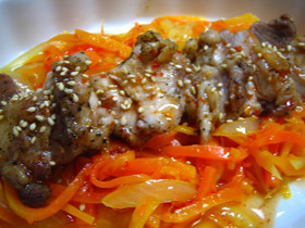 ♪蒸し鶏肉の豆板醤ドレッシング♪