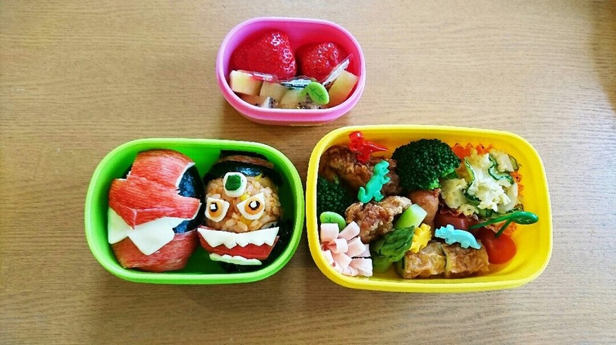 ルパンレンジャーの5歳児のお弁当の画像
