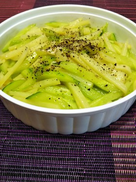 じゃがいもと胡瓜のキンピラ