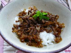 さっぱり味のおかかそぼろご飯