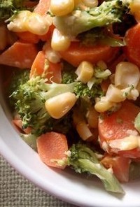 蒸し野菜のカラフルサラダ