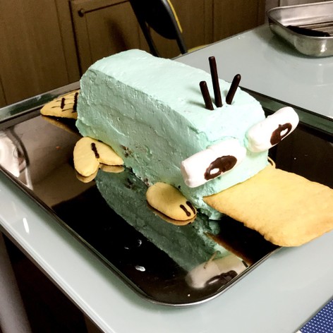キャラクター カモノハシペリー ケーキ