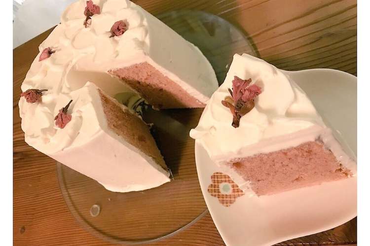 わたしの桜のシフォンケーキ レシピ 作り方 By Pipi クックパッド 簡単おいしいみんなのレシピが355万品