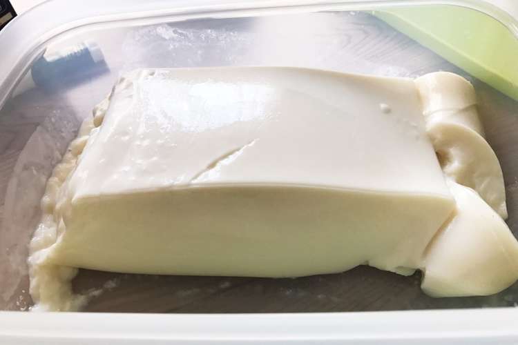 牛乳パックで牛乳プリン