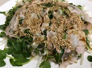 豚バラ、もやし、豆苗のレンジ蒸しの写真