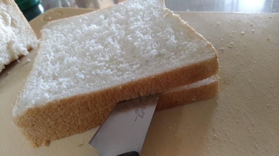 簡単☆食パンを切るコツ！厚切を薄切に変身の画像