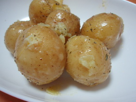 居酒屋メニュー美味しいじゃがバタ♪