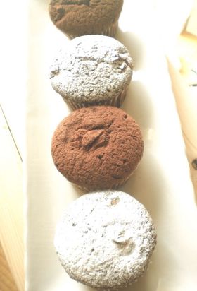 ふんわり軽いチョコレートカップケーキ