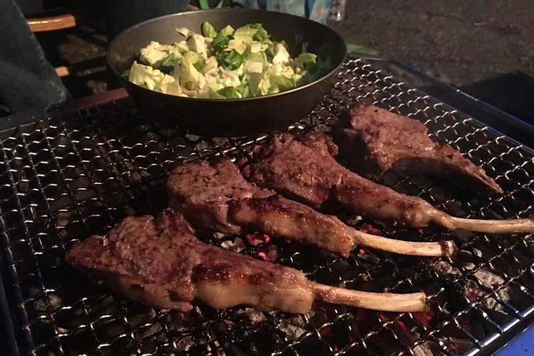 キャンプで骨付ラムを美味しく食べる方法 レシピ 作り方 By D Bkmum クックパッド
