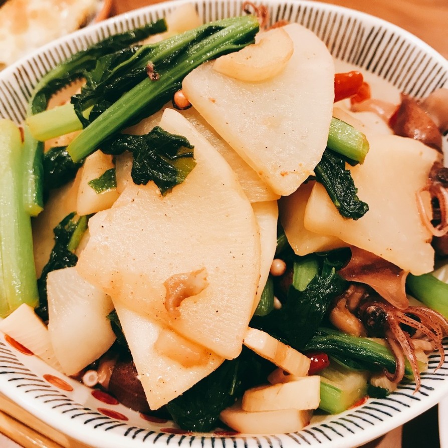 テンダーロインのハーブとガーリックロースト、クリーミーホースラディッシュソース添えのレシピ