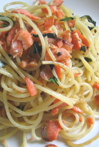 焼き鮭のマヨ醤油スパゲッティ
