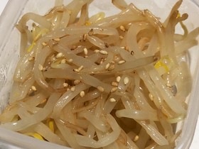 ピリ辛もやしナムル