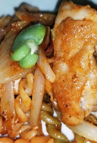 鶏肉と野菜マカロニのケチャップ炒め
