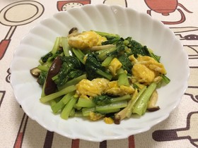 ごま油香る♪ 小松菜と卵の中華炒め