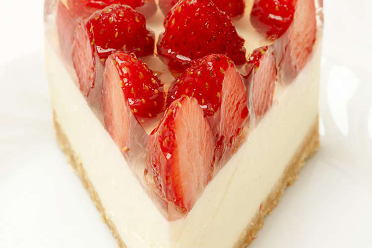 苺のレアチーズケーキ レシピ 作り方 By うちの猫 クックパッド 簡単おいしいみんなのレシピが350万品