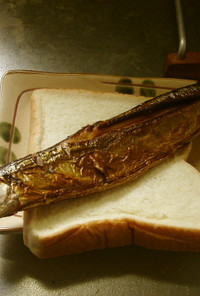 最治間の魚サンド