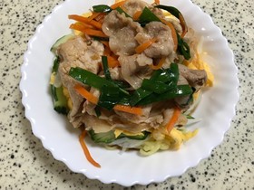 マルちゃん正麺で作る韓国風冷やし中華