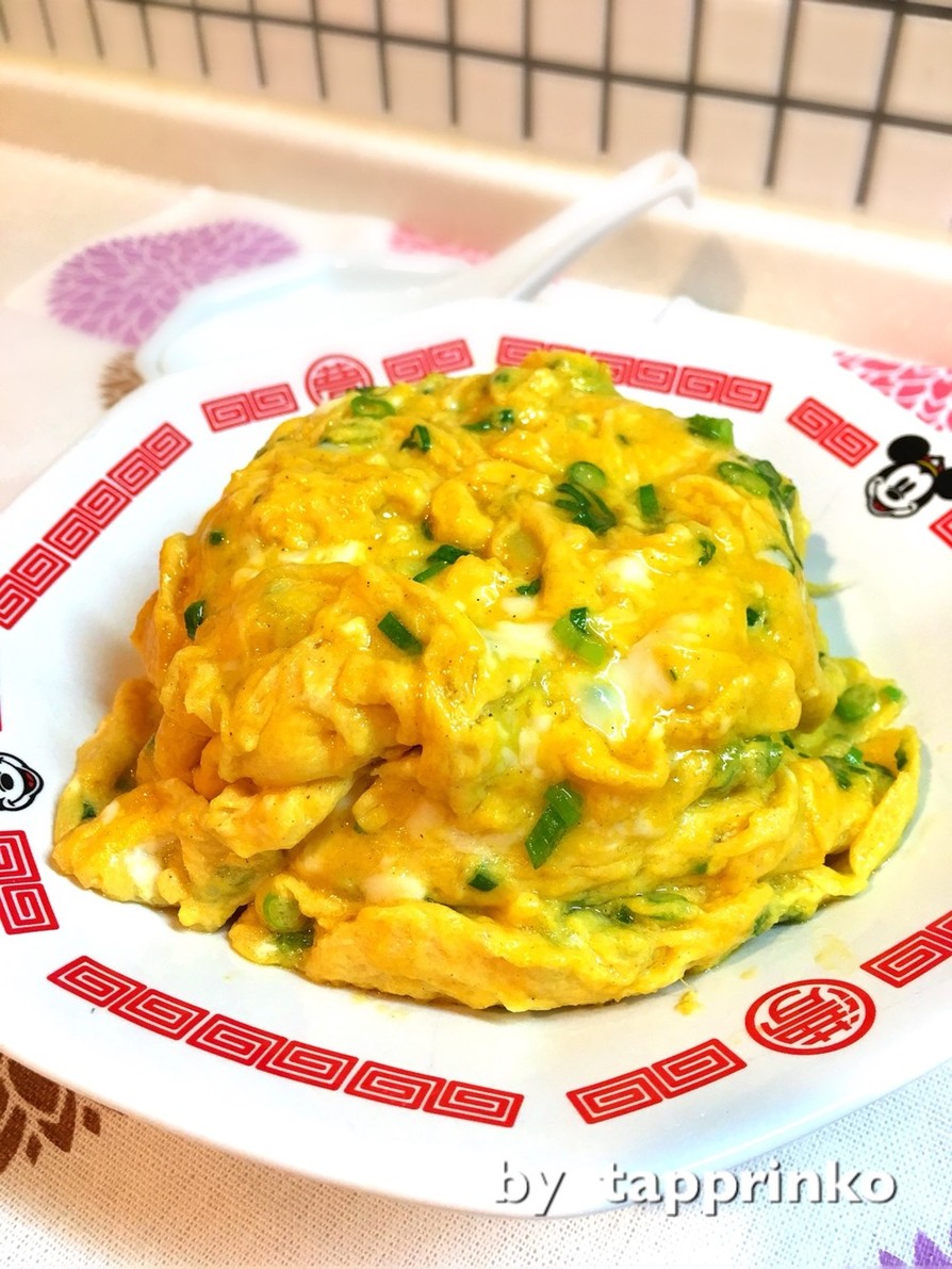簡単ランチ☆卵焼きのせ紅生姜とネギ炒飯の画像