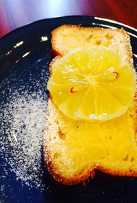 レモンサワークリームケーキ