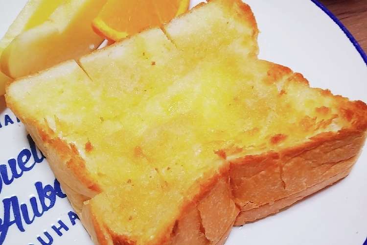 厚切り食パンで メープルバタートースト レシピ 作り方 By ひぃらぃ クックパッド 簡単おいしいみんなのレシピが352万品