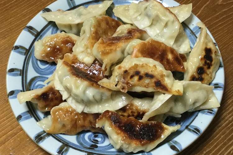 雑な男料理 豚肉一杯餃子 レシピ 作り方 By シャローフリーク クックパッド 簡単おいしいみんなのレシピが356万品