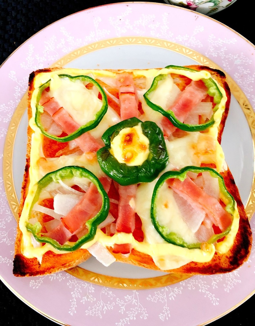 つくおき簡単ピザソースで朝のピザトーストの画像