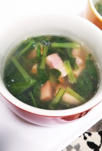 3分で！小松菜とベーコンの中華風スープ