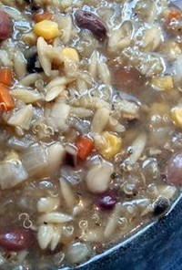 豆とキヌアのトスカーナ風リボリッタ