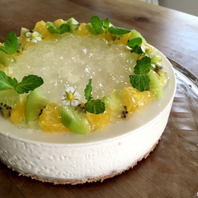 夏みかんマーマレードでレアチーズケーキ