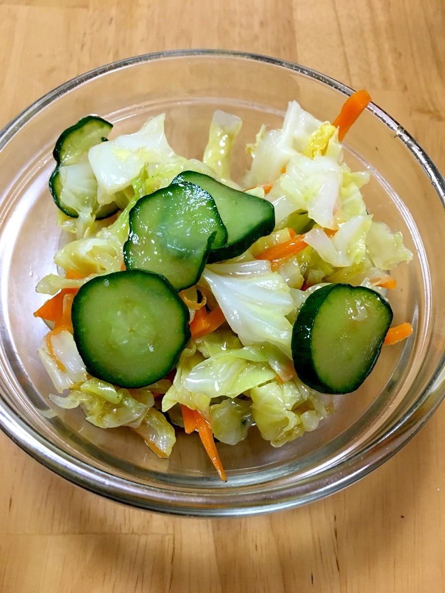 給食のゆで野菜（サラダ）洋風ドレッシングの画像