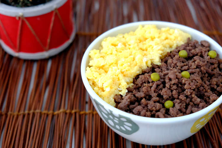 簡単 見栄えばっちり二色丼 レシピ 作り方 By Saoちゃん クックパッド