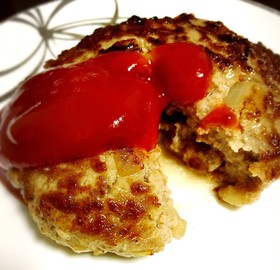 肉汁たっぷり!ふわっふわ豆腐ハンバーグ♫