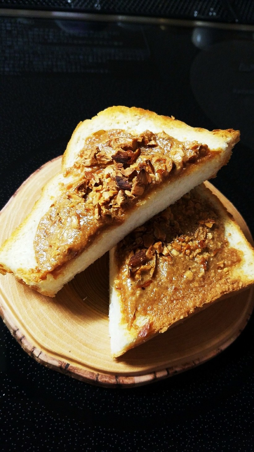 美味！きな粉とバターとキビ砂糖のトーストの画像