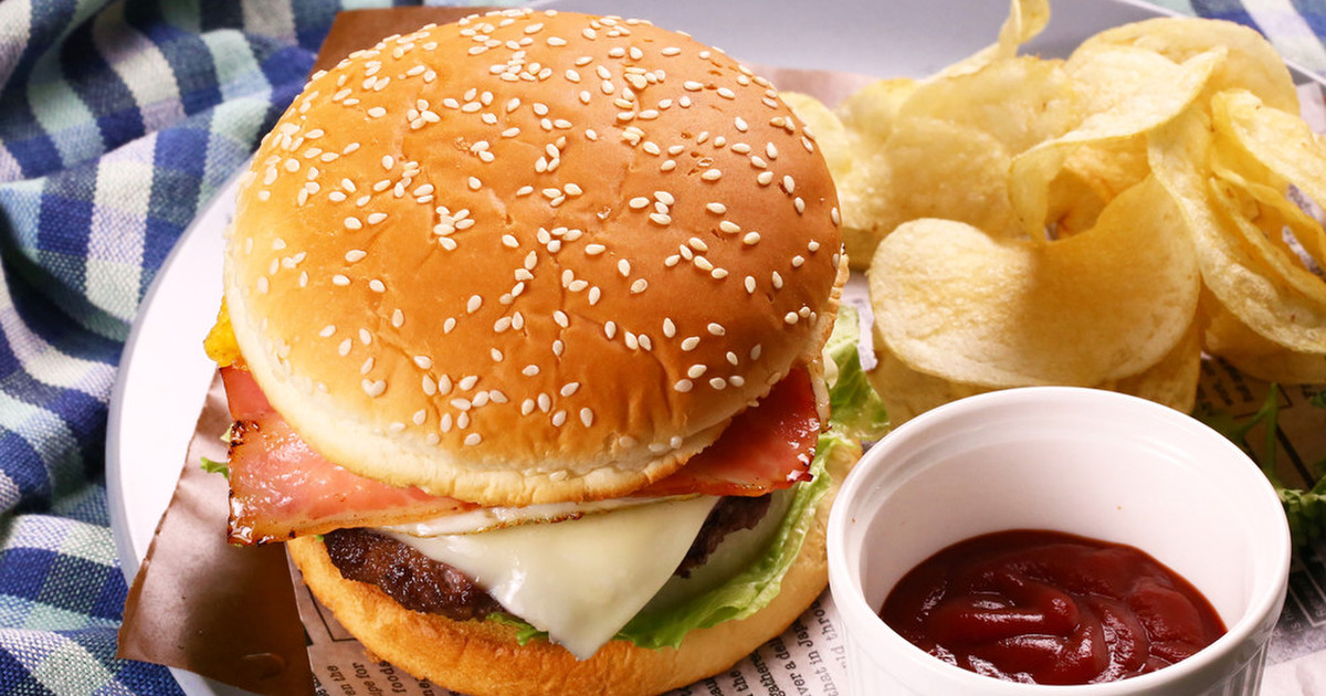 手作りパティのボリューム ハンバーガー レシピ 作り方 By クックパッド料理動画 クックパッド 簡単おいしいみんなのレシピが350万品