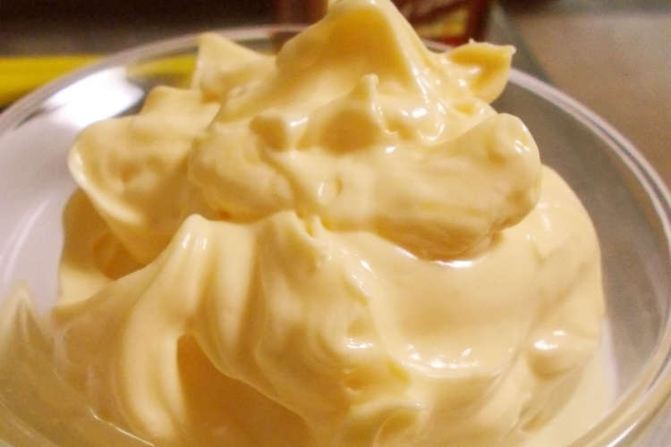 全卵１個で作る バタークリーム レシピ 作り方 By ガトーさん クックパッド 簡単おいしいみんなのレシピが356万品