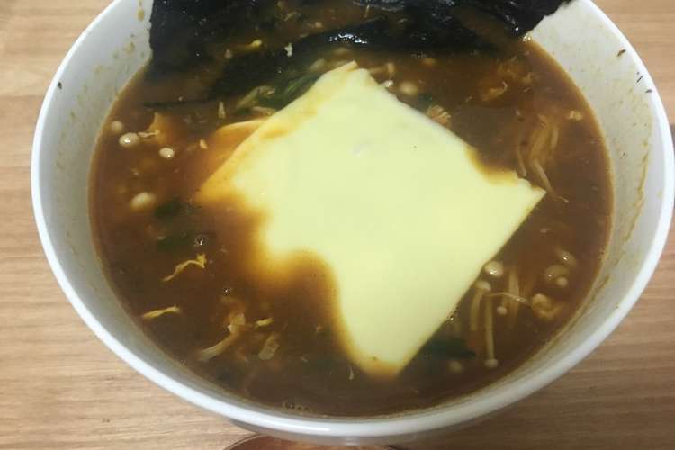 辛カレーラーメン レシピ 作り方 By Yumico0816 クックパッド 簡単おいしいみんなのレシピが365万品