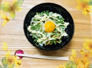 冷やし月見マヨうどんの写真
