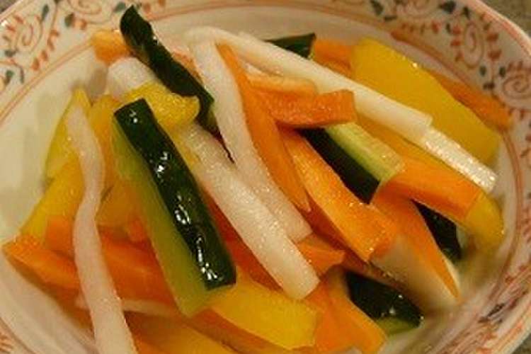 らっきょう酢で簡単すぎる野菜の甘酢漬け レシピ 作り方 By だるまっち クックパッド 簡単おいしいみんなのレシピが376万品
