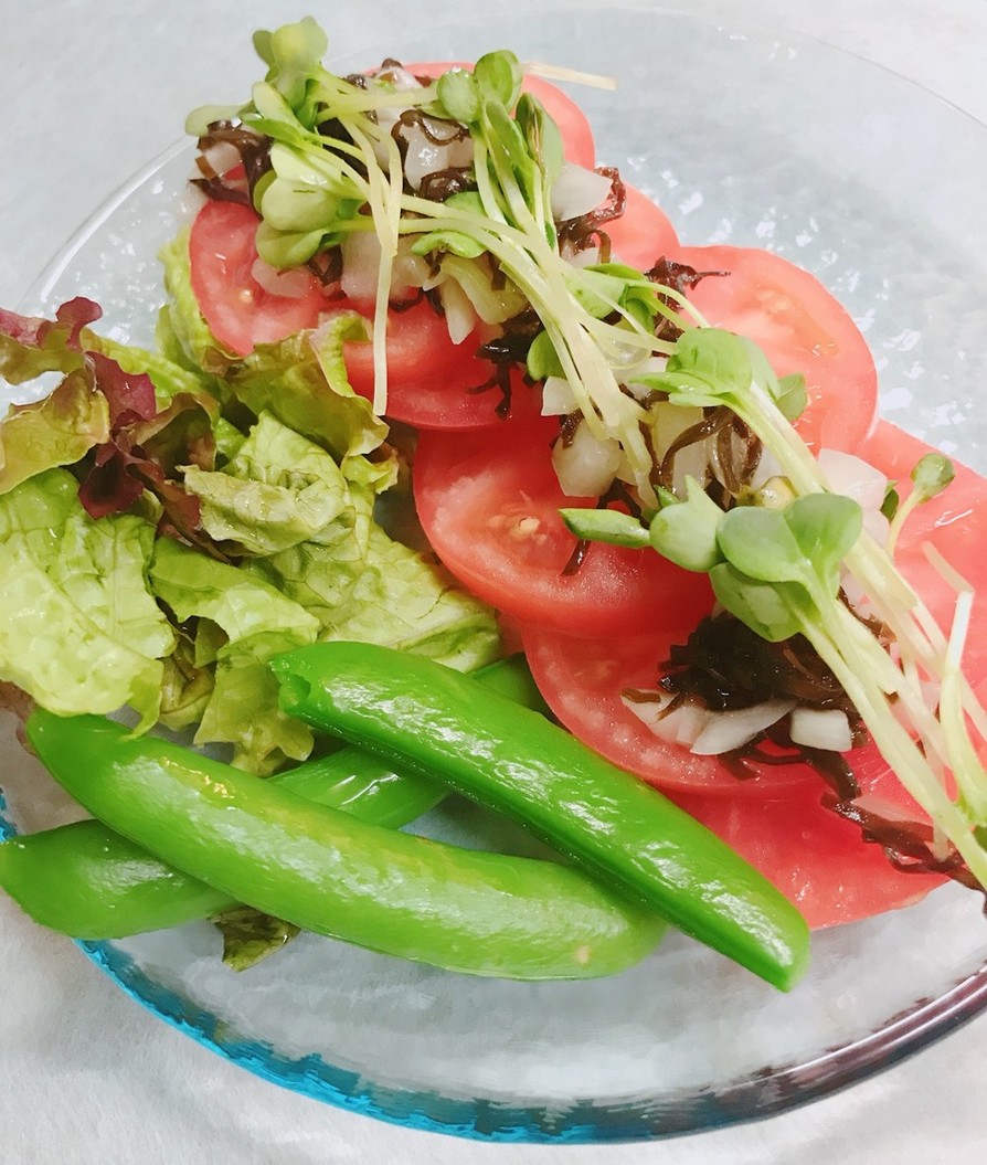 塩昆布と新玉ねぎソースの簡単トマトサラダの画像