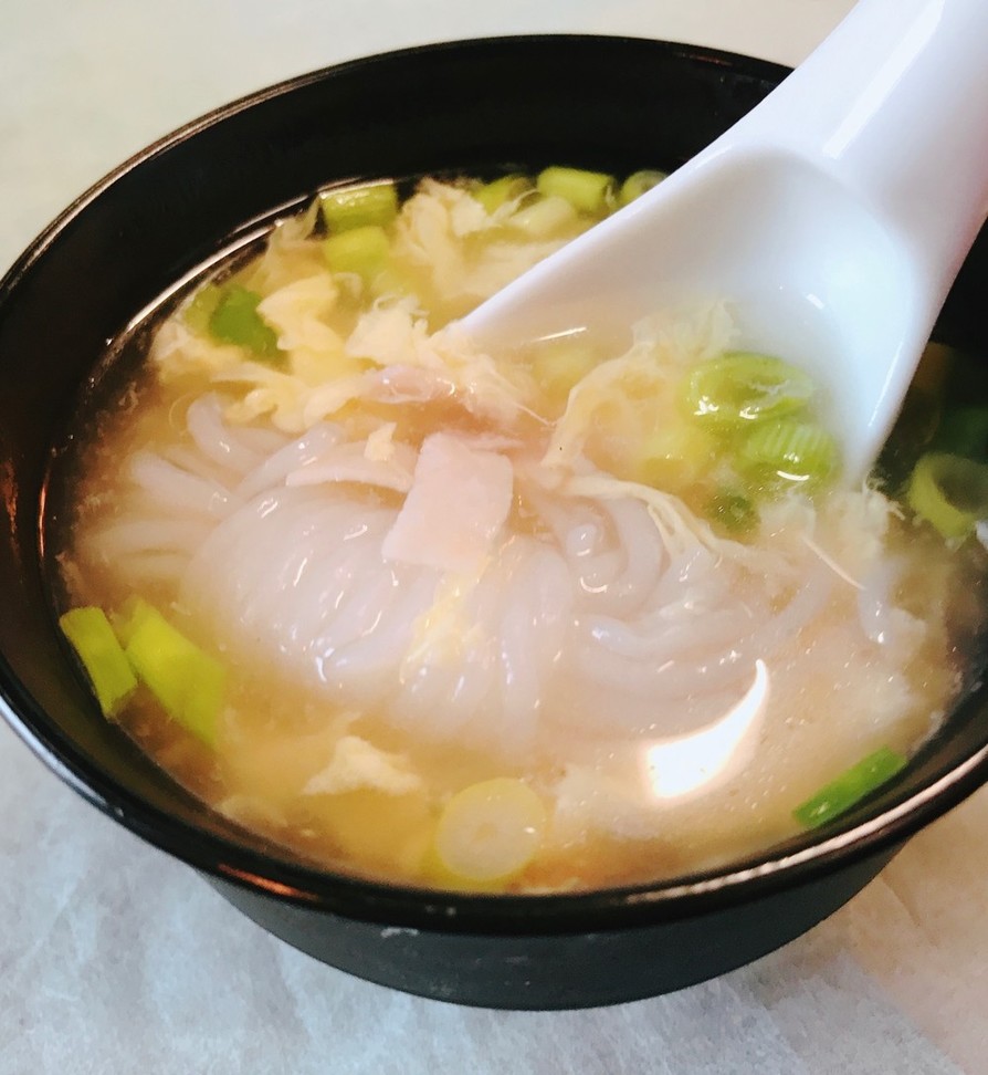 簡単！ふんわり卵のしらたき入り中華スープの画像