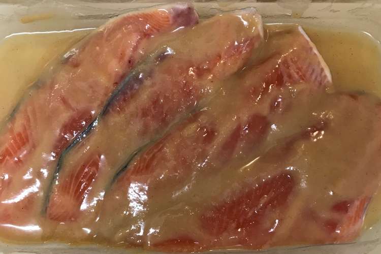 子供にも大人気でした 生銀鮭の西京漬 レシピ 作り方 By Dentack クックパッド 簡単おいしいみんなのレシピが364万品