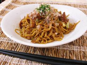 牛すじ糸コン入り焼きそば