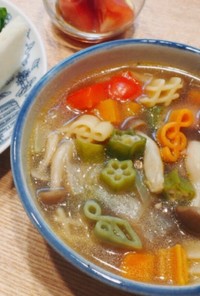 マカロニが可愛い♡栄養満点！野菜スープ