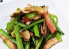 小松菜と舞茸とベーコンの簡単炒め