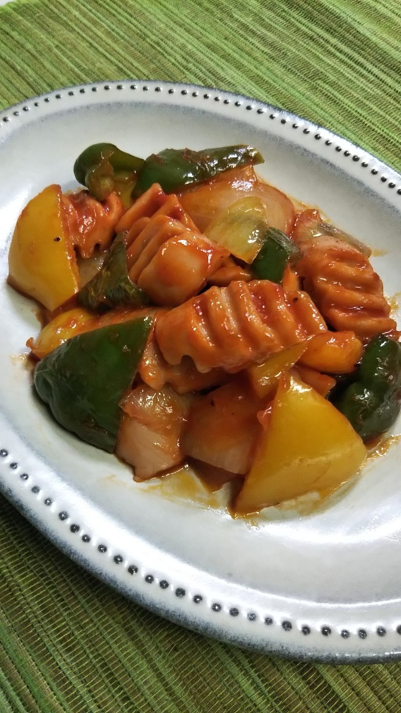 ピリ辛～魚肉ソーセージのケチャップ炒め～の画像
