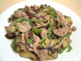 豚肉&なすピーマンの梅味噌炒め♪