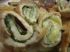 マリネ豚肉で✿大葉チーズ巻き